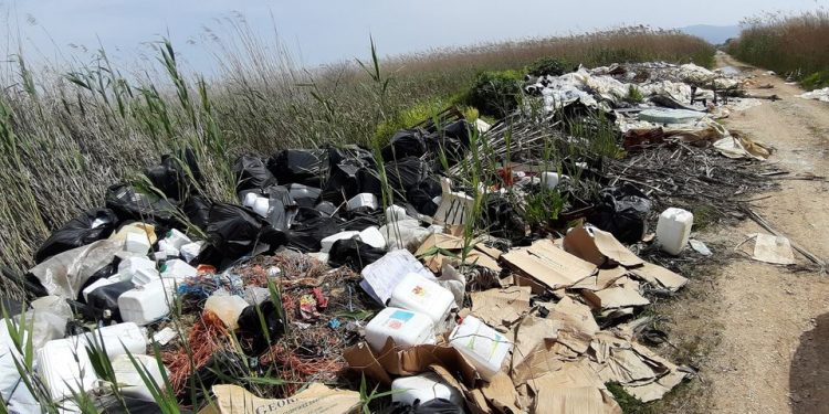 ΟΙΚΟΛΟΓΙΚΗ ΔΥΤΙΚΗ ΕΛΛΑΔΑ: Θάλασσα από πλαστικό η Δυτική Πελοπόννησος!