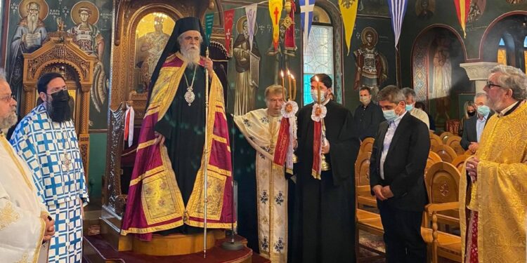 Ιεροπρεπή και σεμνή, η εορτή των ισαποστόλων Κωνσταντίνου και Ελένης στην Ανδραβίδα