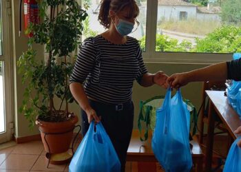 ΔΗΜΟΣ ΗΛΙΔΑΣ: Πασχαλινό ‘Γεύμα Αγάπης’ για 80 ωφελούμενους!