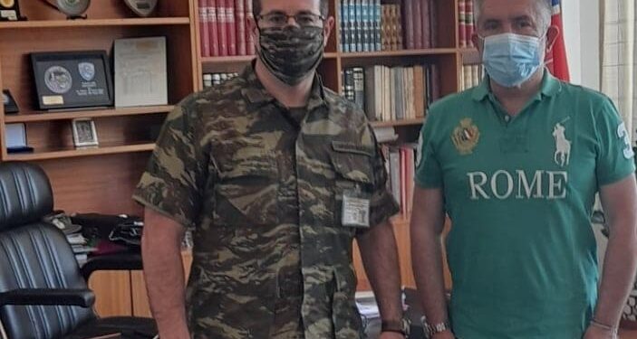 Προσφορά μασκών από τον Δήμο Πύργου στη Σ.Ε.Τ.ΤΗΛ.