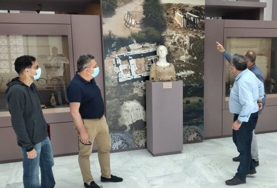 ΔΗΜΟΣ ΠΥΡΓΟΥ:  Επίσκεψη στο Αρχαιολογικό Μουσείο Πύργου