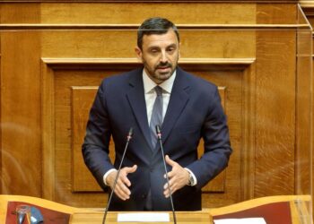 «Πληρωμένη» απάντηση στον Τσίπρα από Ανδρέα Νικολακόπουλο στη Βουλή !