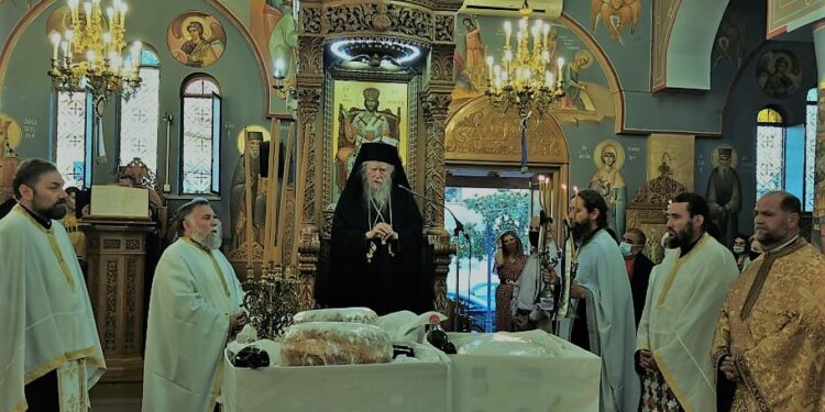 Λαμπρές οι Δεσποτικές εορτές Πεντηκοστής και Αγ. Τριάδος στον Πύργο (φωτος)