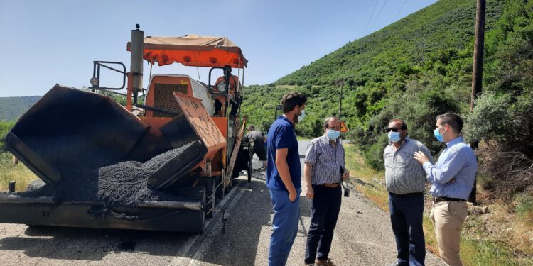 Ενημέρωση Αντιπεριφερειάρχη Π.Ε Ηλείας Β. Γιαννόπουλου, στο έργο συντήρησης του Επαρχ. Οδικού Δικτύου