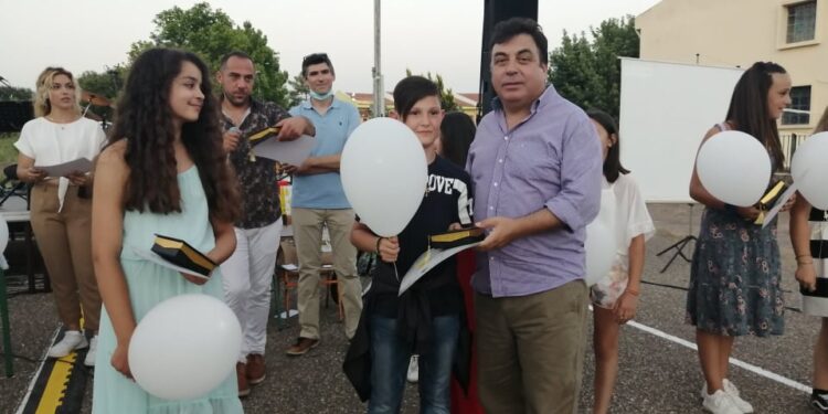 ΔΗΜΟΣ ΠΥΡΓΟΥ: Κέφι και συγκίνηση στην γιορτή αποφοίτησης των παιδιών της ΣΤ δημοτικού