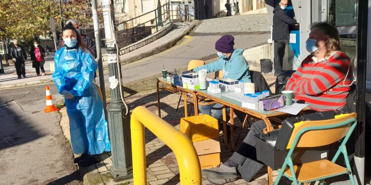 Μηδενικά κρούσματα κορωνοϊού στα rapid test στην Κρέστενα