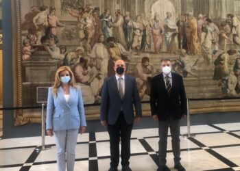 ΔΙΟΝΥΣΙΑ ΑΥΓΕΡΙΝΟΠΟΥΛΟΥ: “Οι πληγέντες αγρότες θα αποζημιωθούν έγκαιρα και δίκαια!”