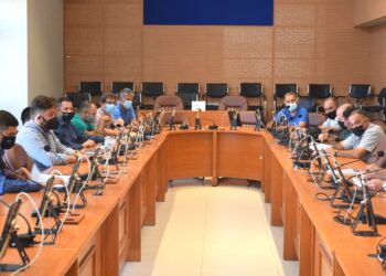 ΠΕΡΙΦΕΡΕΙΑ ΔΥΤΙΚΗΣ ΕΛΛΑΔΑΣ: Σάρκα και οστά παίρνει η «ενεργειακή συμμαχία» για τη Δυτική Ελλάδα