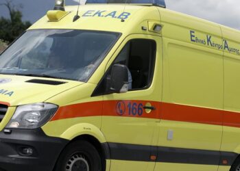 ΠΥΡΓΟΣ: 55χρονος έπεσε από τον 4ο όροφο πολυκατοικίας