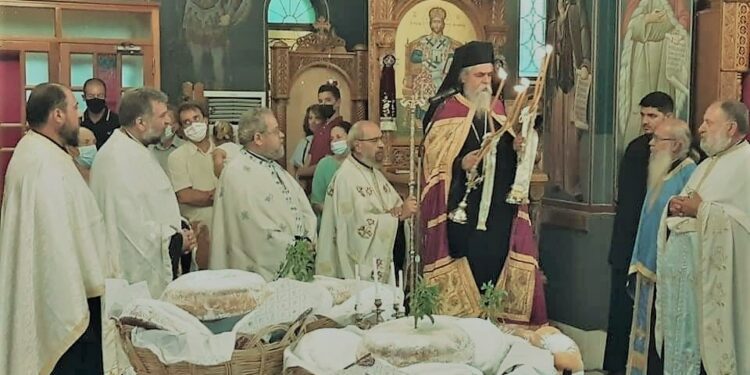 Ο Άγιος Αθανάσιος ο Αθωνίτης, εορτάστηκε στο Νεοχώρι Κυλλήνης