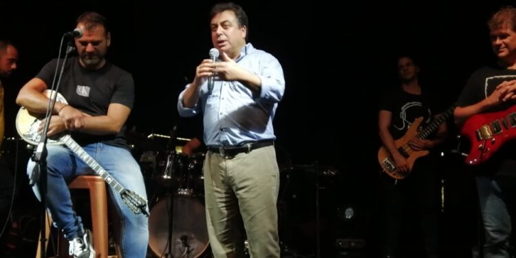 ΔΗΜΟΣ ΠΥΡΓΟΥ: Με μεγάλη επιτυχία αναβίωσε το έθιμο της “Γιορτής Σαρδέλας” στο Κατάκολο (φωτος)