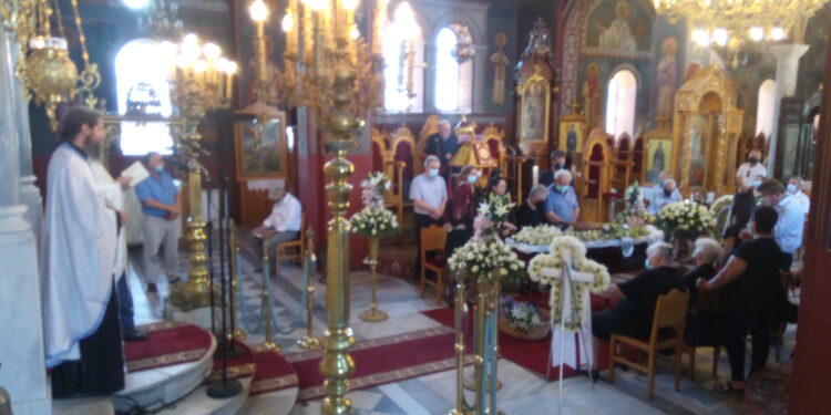 Αποχαιρετισμός στον νεότερο «Αγγελιαφόρο»  του Ελληνικού Στρατού το 1940