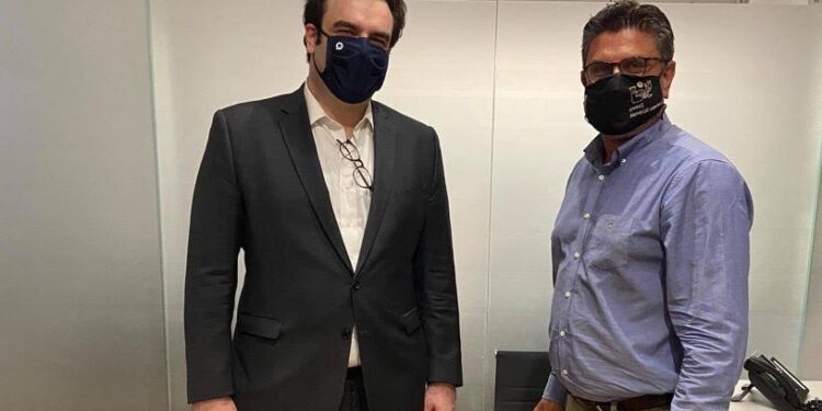 Συνάντηση Δημάρχου Ανδραβιδας Κυλληνης κ Λεντζα Γ. με τον Υπουργό Ψηφιακής Διακυβέρνησης Κ. Πιερρακάκη