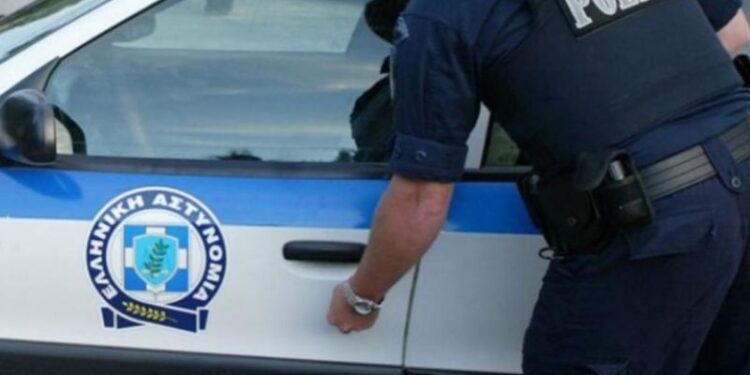Σύλληψη δύο ανήλικων για ληστεία και δύο ενηλίκων ημεδαπών για παραμέληση εποπτείας ανηλίκων στην περιοχή του Πηνειού