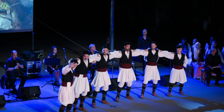 Διεθνές Φεστιβάλ Τεχνών Αρχαίας Ολυμπίας – Λύκειο Ελληνίδων Πύργου: «Μια κόρη τ΄αποφάσισε!…» και εγένετο λαμπρή βραδιά!