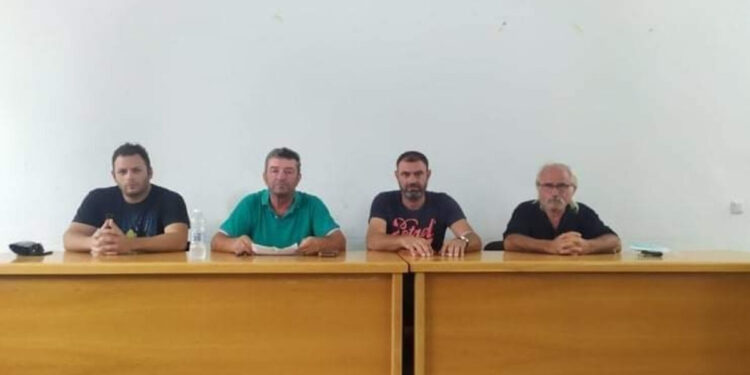 ΟΜΟΣΠΟΝΔΙΑ ΑΓΡΟΤΙΚΩΝ ΣΥΛΛΟΓΩΝ ΗΛΕΙΑΣ: “Οι φωτιές έκαψαν το βιός μας, δεν θα αφήσουμε να κάψουν και τις ζωές μας”