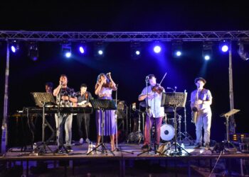 ΠΕΡΙΦΕΡΕΙΑ ΔΥΤΙΚΗΣ ΕΛΛΑΔΑΣ: “Μουσική πανδαισία στο λιμάνι του Κατακόλου”