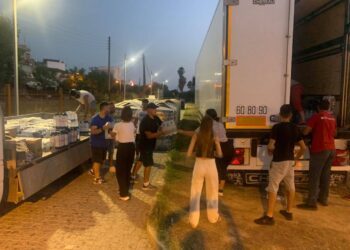 ΔΗΜΟΣ ΠΥΡΓΟΥ: Συνεχίστηκε δυναμικά το “καραβάνι” αλληλεγγύης στους πυρόπληκτους (φωτος)
