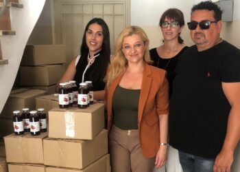 ΔΙΟΝΥΣΙΑ ΑΥΓΕΡΙΝΟΠΟΥΛΟΥ: Ευχαριστήριο μήνυμα προς χορηγούς και δωρητές για την ουσιαστική στήριξη στους πληγέντες συμπολίτες μας