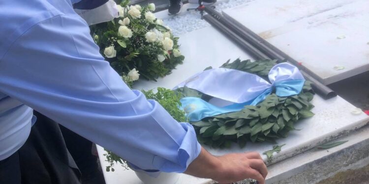 Μια χούφτα χώμα Πυργιώτικης γης….