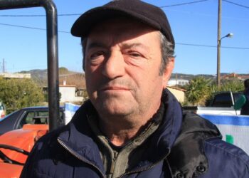 ΣΥΝΤΟΝΙΣΤΙΚΗ ΕΠΙΤΡΟΠΗ ΠΥΡΟΠΛΗΚΤΩΝ: Συμβολική κατάληψη στην Αποκεντρωμένη Διοίκηση στον Πύργο