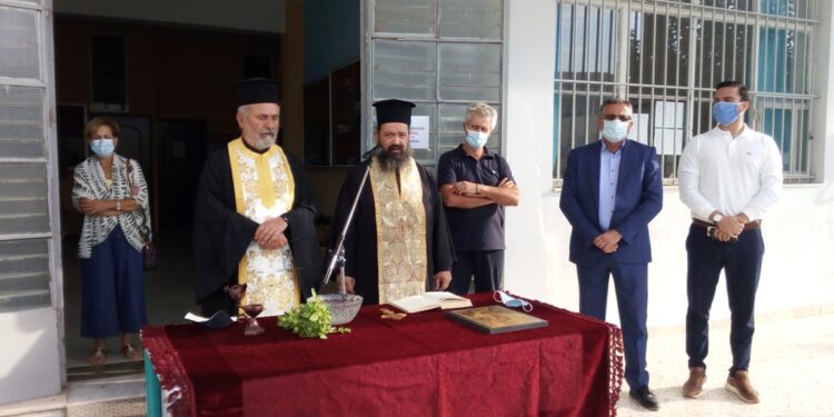 ΔΗΜΑΡΧΟΣ ΠΗΝΕΙΟΥ: “Η μάσκα δεν κρύβει τα χαμόγελα και ελπίδα”