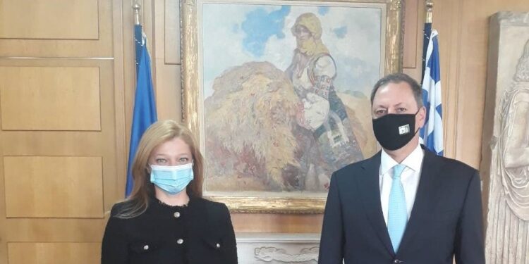 Επικοινωνία Αυγερινοπούλου – Λιβανού: Πιστώνονται στους αγρότες οι αποζημιώσεις σε πατάτα, τομάτα, αγγούρι και καρπούζι, λόγω COVID-19