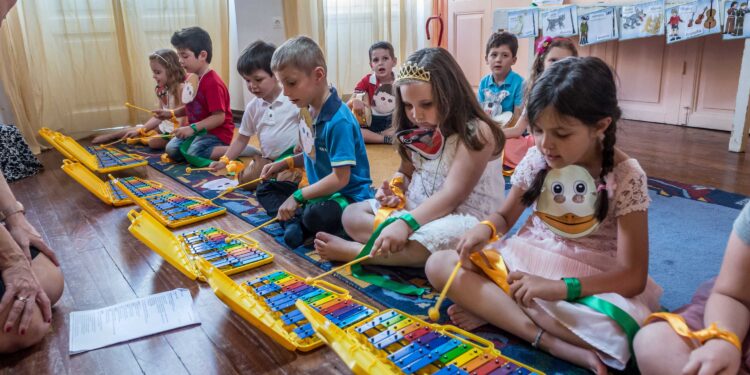 ΕΛΛΗΝΙΚΟ ΩΔΕΙΟ – ΠΑΡΑΡΤΗΜΑ ΠΥΡΓΟΥ: Μουσική προπαιδεία – Μικροί μουσικοί εν δράσει