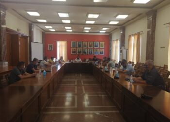 Μια τότε «Όμορφη πόλη» σε αποχαιρετά Μίκη