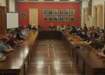 ΔΗΜΟΣ ΠΥΡΓΟΥ: Ο δήμαρχος Πύργου τίμησε τους εθελοντές-εκπαιδευτικούς του Κοινωνικού Φροντιστηρίου
