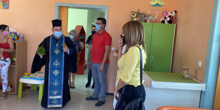 Στον Αγιασμό του Δημοτικού Παιδικού και Βρεφονηπιακού Σταθμού Λεχαινών, του Δήμου Ανδραβίδας-Κυλλήνης παρέστη ο Δήμαρχος κ. Λέντζας Γ