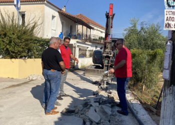 Επίβλεψη Δημάρχου στις εργασίες αντικατάστασης του Κεντρικού Αγωγού Ύδρευσης στη Κοινότητα Νησίου του Δήμου Ανδραβίδας-Κυλλήνης