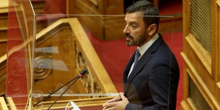 ΑΝΔΡΕΑΣ ΝΙΚΟΛΑΚΟΠΟΥΛΟΣ: “Ασφαλιστικό με το βλέμμα στη Νέα Γενιά μας!”
