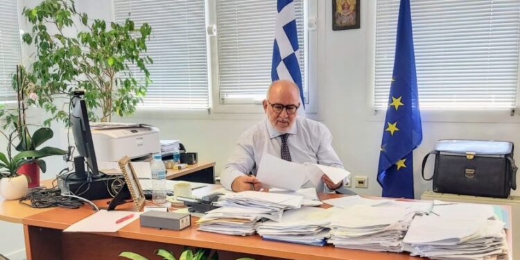 Ολοκληρώθηκαν οι διαγωνιστικές διαδικασίες για τη μεταφορά των μαθητών στην Περιφέρεια Δυτικής Ελλάδας