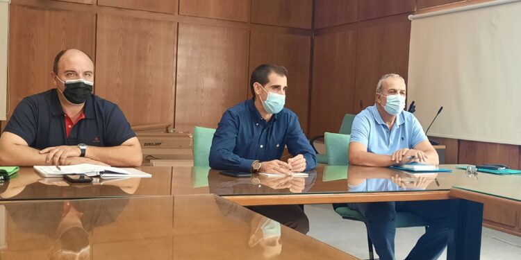 Π.Ε. ΗΛΕΙΑΣ: Σύσκεψη με εκπροσώπους των ΤΟΕΒ για τη λήξη της Επίσχεσης Εργασίας των εργαζομένων του ΓΟΕΒ