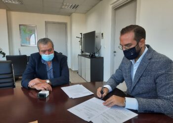 Αντιμετωπίζεται εκτεταμένη κατολίσθηση μεταξύ των  οικισμών Αρβανίτη και Χαριάς στην Π.Ε. Ηλείας