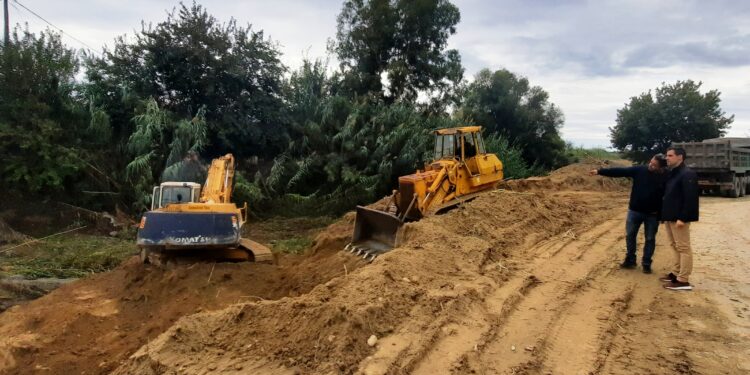 Εργασίες καθαρισμού και αντιπλημμυρικής θωράκισης, από την Π.Ε Ηλείας