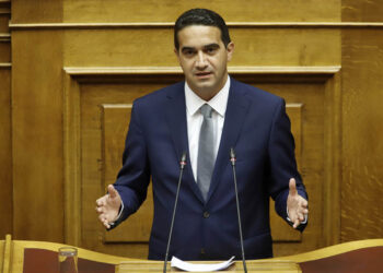 ΜΙΧΑΛΗΣ ΚΑΤΡΙΝΗΣ: “Ασύμβατη η συγχώνευση των τμημάτων με τη σχολική κανονικότητα”