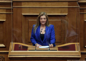 Επικοινωνία Αυγερινοπούλου – Λιβανού για τη σταφίδα και την επίσπορη πατάτα
