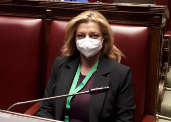 ΔΙΟΝΥΣΙΑ ΑΥΓΕΡΙΝΟΠΟΥΛΟΥ: Συνάντηση με τον Πάπα Φραγκίσκο στο Βατικανό Κοινό πεδίο δράσης για το περιβάλλον