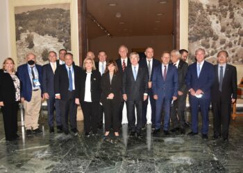 Υπογράφηκε στην Αρχαία Ολυμπία η Ολυμπιακή Εκεχειρία