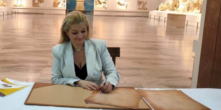 ΔΙΟΝΥΣΙΑ ΑΥΓΕΡΙΝΟΠΟΥΛΟΥ: Δήλωση μετά την υπογραφή Διακήρυξης Ολυμπιακής Εκεχειρίας και την τελετή αφής της Ολυμπιακής Φλόγας