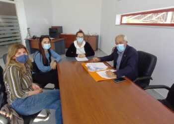 ΔΗΜΟΣ ΗΛΙΔΑΣ: Υπεγράφησαν οι ανανεώσεις των συμβάσεων του προσωπικού του Διευρυμένου Κέντρο Κοινότητας του Δήμου με Παράρτημα Ρομά