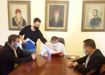 ΓΑΣΤΟΥΝΗ: Υδρόμετρα δίνουν τη λύση