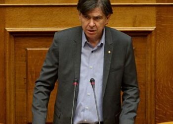 ΔΗΜΗΤΡΗΣ ΜΠΑΞΕΒΑΝΑΚΗΣ: “Ούτε καν χάντρες για τους ιθαγενείς…”