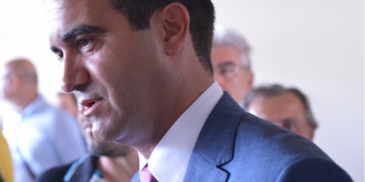 ΜΙΧΑΛΗΣ ΚΑΤΡΙΝΗΣ: “Αποχαιρετούμε τον Σπύρο Μπεράτη, αποχαιρετούμε μια εποχή…”