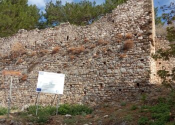 Το ιστορικό κάστρο της Κυπαρισσίας