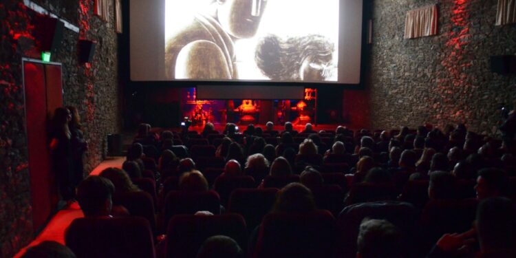 ΦΕΣΤΙΒΑΛ ΚΙΝΗΜΑΤΟΓΡΑΦΟΥ ΓΙΑ ΠΑΙΔΙΑ ΚΑΙ ΝΕΟΥΣ: Στους ρυθμούς του ντοκιμαντέρ η Αμαλιάδα