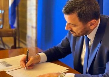 ΑΝΔΡΕΑΣ ΝΙΚΟΛΑΚΟΠΟΥΛΟΣ: “Να καλυφθούν τα κενά των δικαστικών υπαλλήλων προς αποφυγή ταλαιπωρίας και καθυστερήσεων”