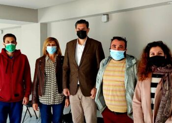 ΔΙΟΝΥΣΗΣ ΚΑΛΑΜΑΤΙΑΝΟΣ: “Αδιαφορούν και για τα σχολικά κυλικεία”